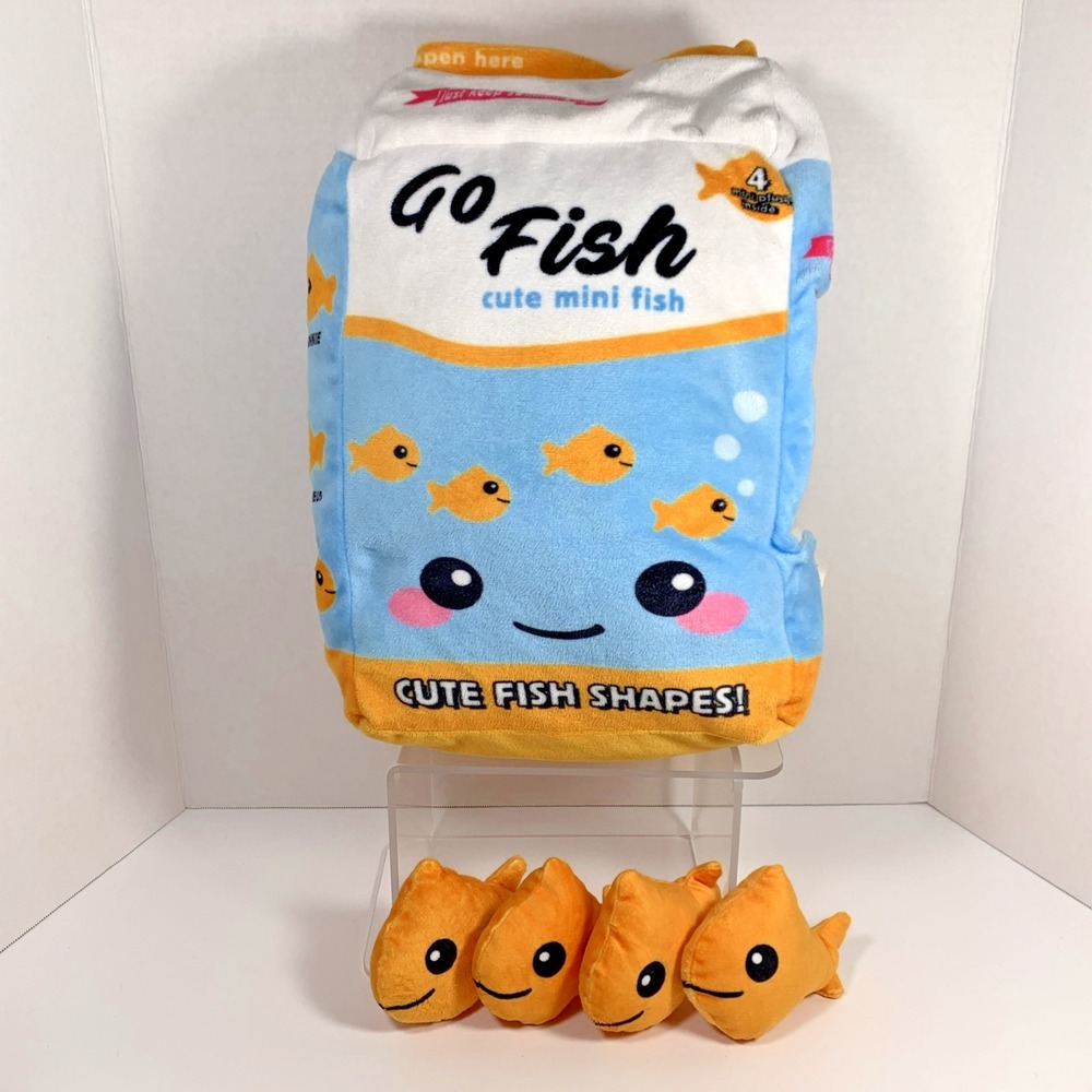 Go Fish 14" Fleece Plush Goldfish Snack Crackers Pillow w/ 4 Mini Removable Fish